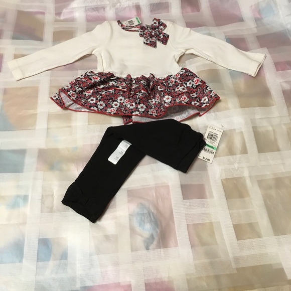 First impression 2 piece set size 18 month. - Picture 4 of 7